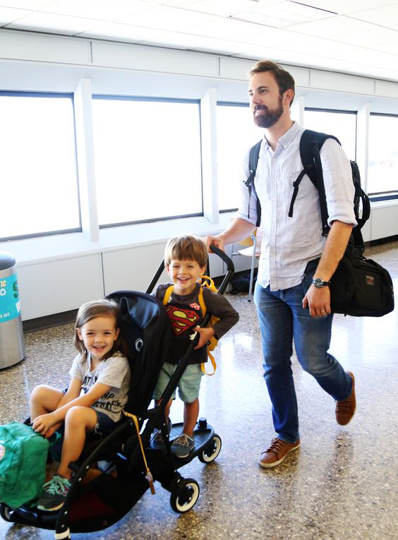 Tu știi ce ai de făcut înainte de a călători cu copilul în străinătate?